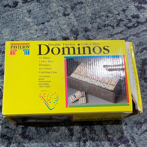 Pavilion Other - Vintage double twelve color dot dominos set of 91 in carrying case